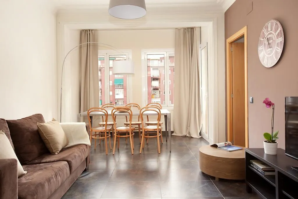 Apartment Ferienwohnung EasySleep Eixample Barcelona