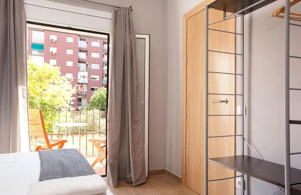 Easysleep Eixample Daire Barselona