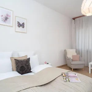 https://convenient-apartment-in-the-heart-of-downtown.inbudapesthotels.com