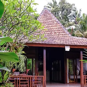 prama-house.ubudhotelsnow.com/